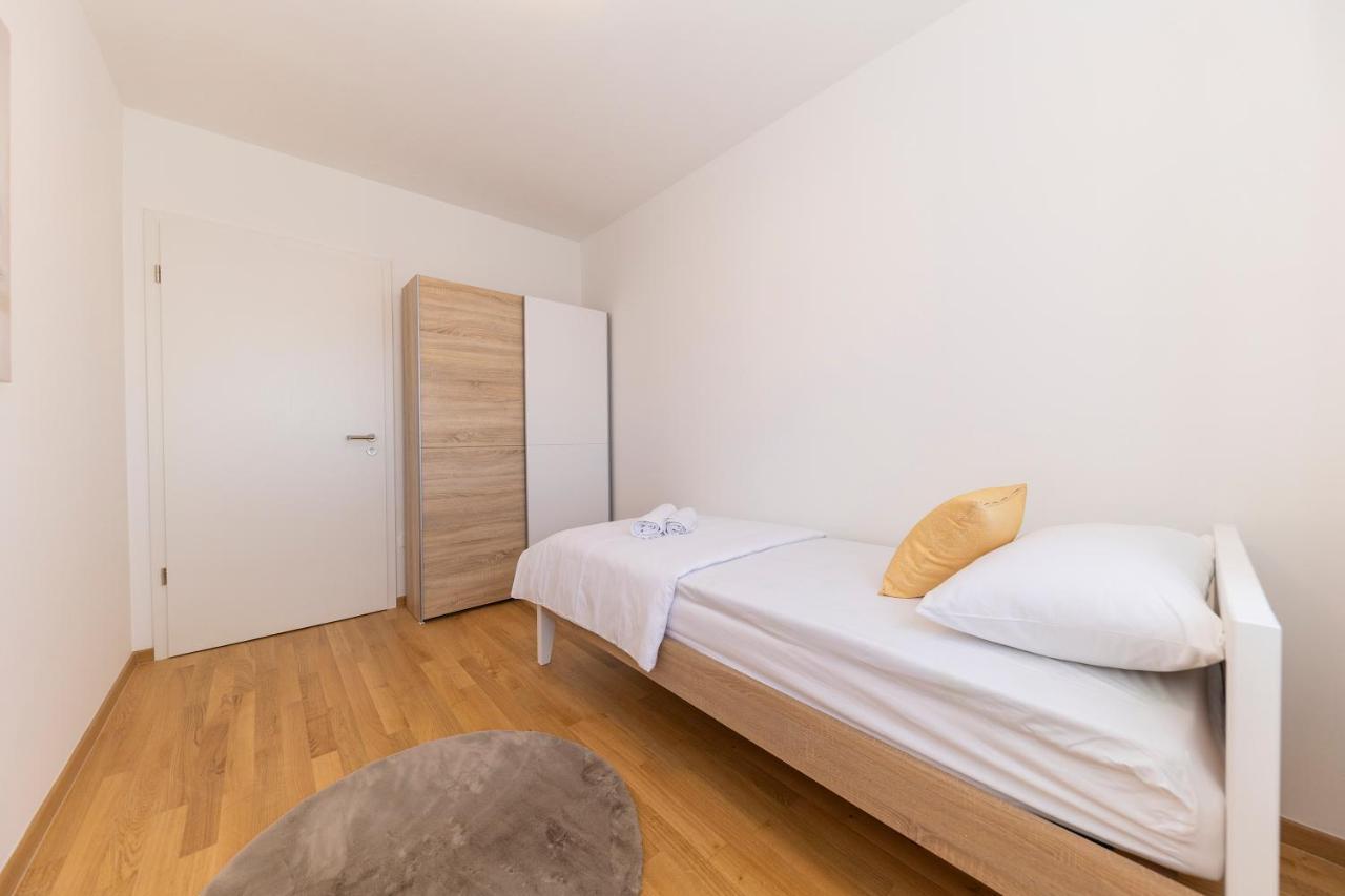 Apartment Diadora Zara Esterno foto
